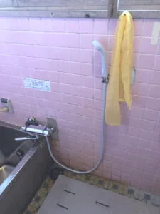 浴室サーモシャワー交換 Ｍ様邸 佐賀県佐賀市